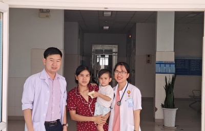 BVSN tỉnh tích cực điều trị cho bệnh nhân nhi Tay chân miệng độ 4.